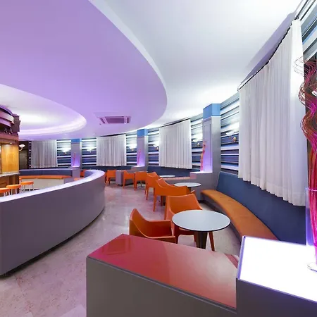 Elba Lucia Sport & *