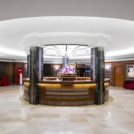 Elba Lucia Sport & *